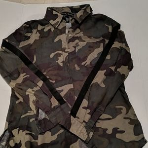 Women's camouflage button-down shirt